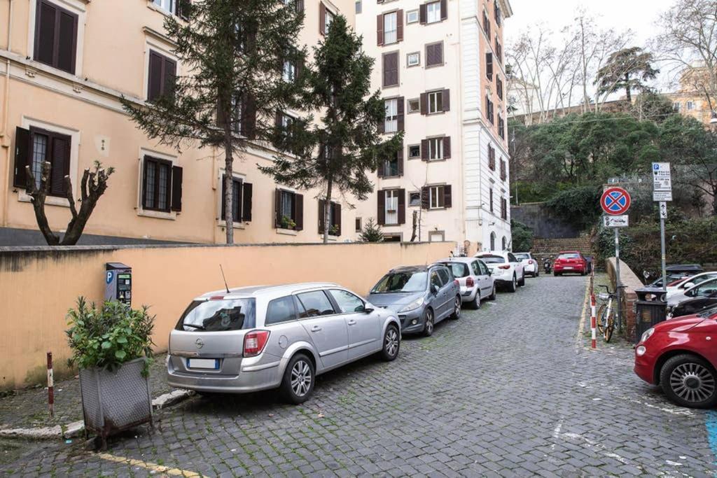 Pink Intimate Jacuzzi Suite Trastevere - Top Collection Rome Exterior photo